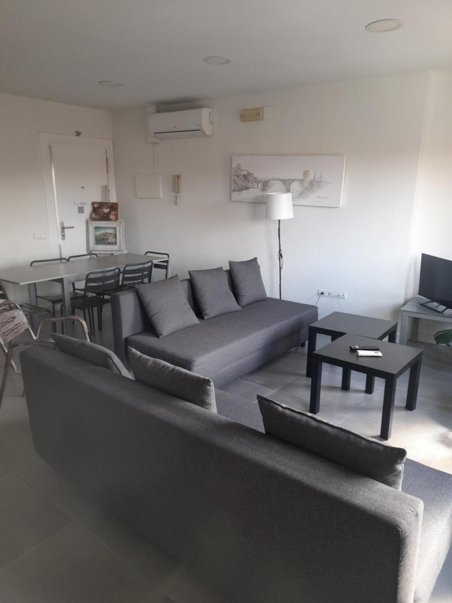 Toletum Low Cost Lofts Diafanos O 2Dormitorios Parking Municipal Gratis Al Aire Libre A 100M トレド エクステリア 写真