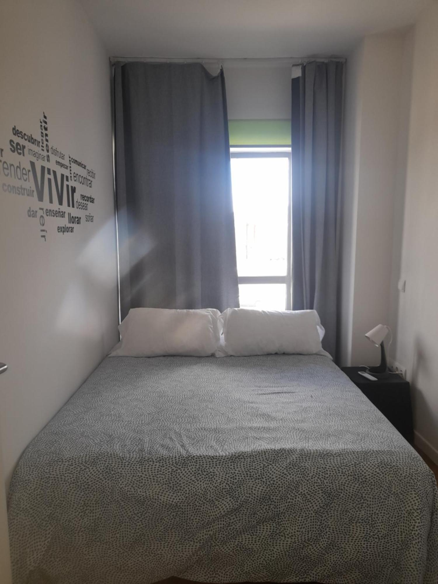 Toletum Low Cost Lofts Diafanos O 2Dormitorios Parking Municipal Gratis Al Aire Libre A 100M トレド エクステリア 写真